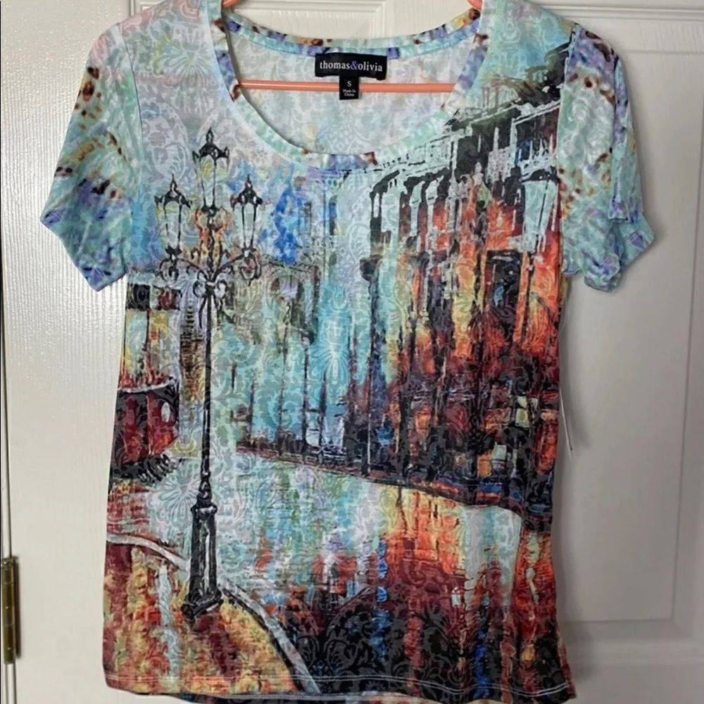 THOMAS & OLIVIA Women's Small Sheer Floral Effect Top